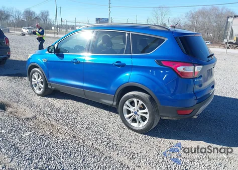 2018 Ford Escape Se from USA, damaged, VIN 1FMCU9GD2JUC87152